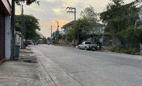 ขายที่ดินเปล่า ที่ดินสวย 200 ตรว. นวมินทร์ 24 อุเทน4 ถมแล้ว อยู่ในหมู่บ้านศรีนคร บึงกุ่ม กทม เจ้าของขายเอง 0